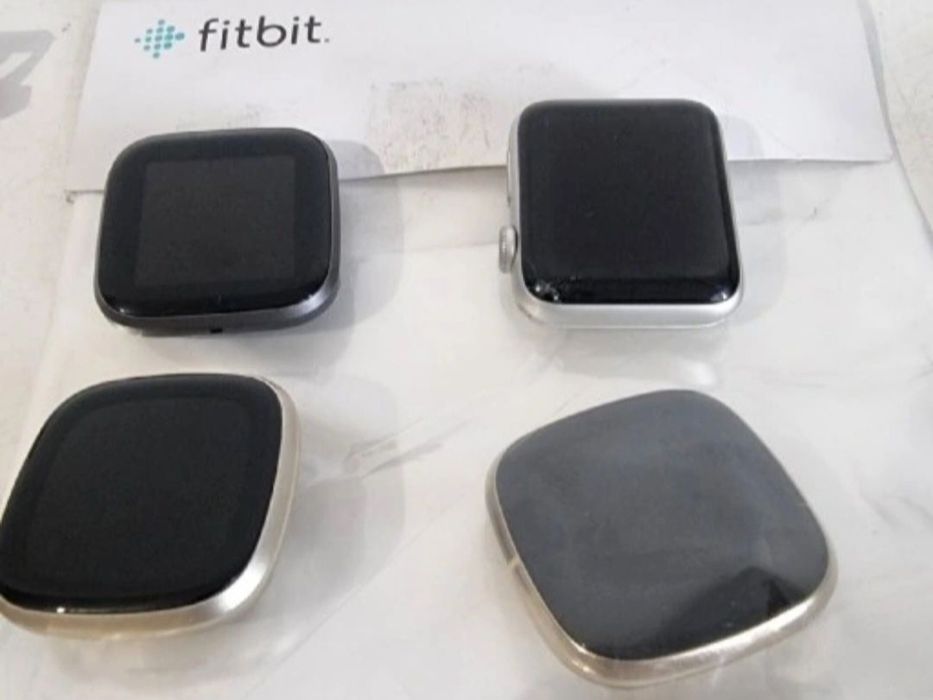 Smartwatch Fitbit Versa 2 Sense 2 Apple watch zestaw kilku sztuk