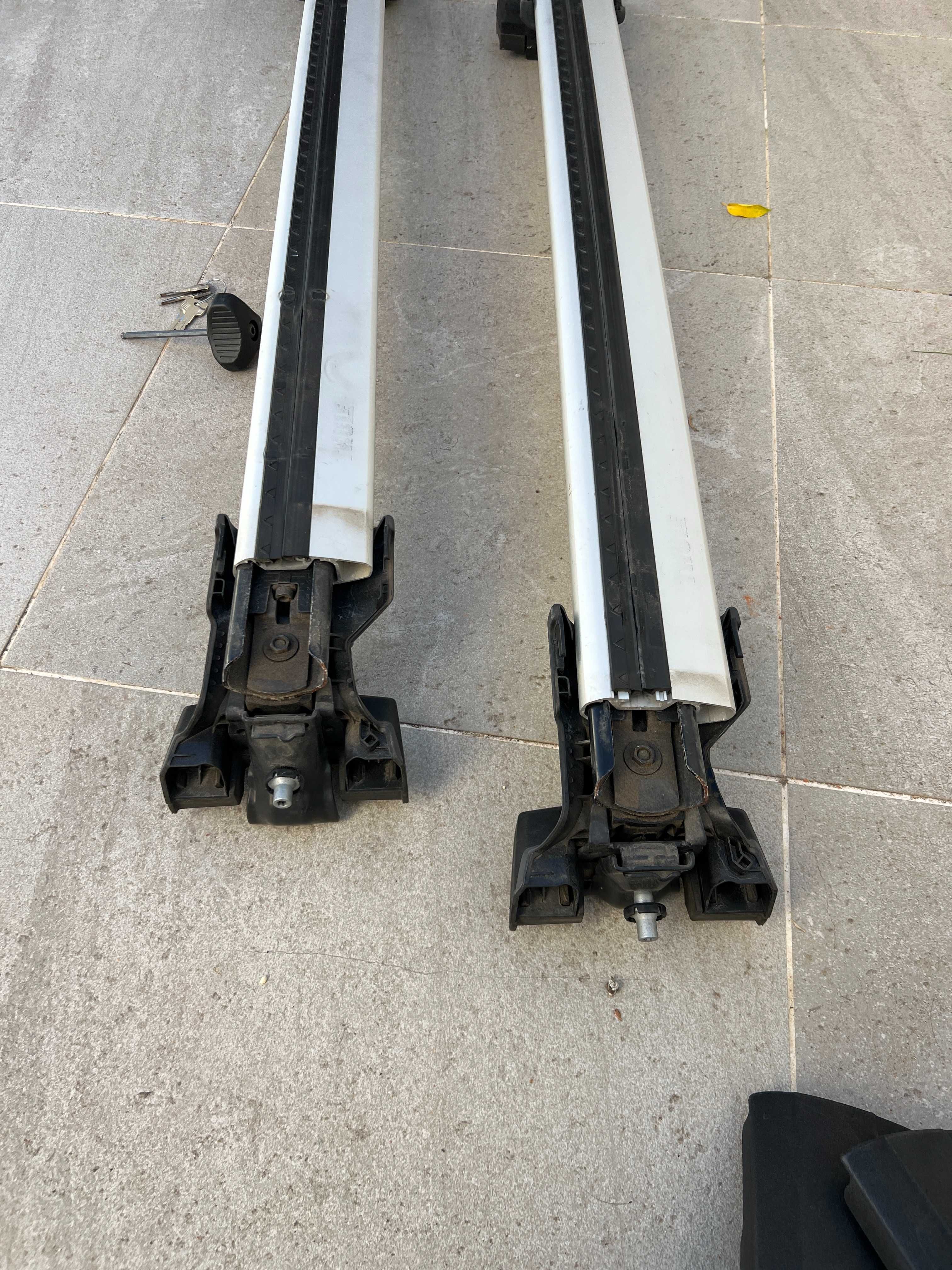 Barras  tejadilho Thule Aerowing Peugeot 3008