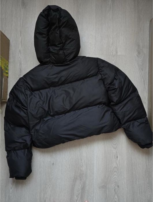 пуховик zara укорочений