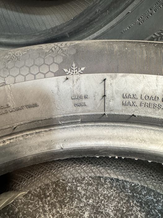 Шини зимні Б/У 205/55R16 Aplus A701