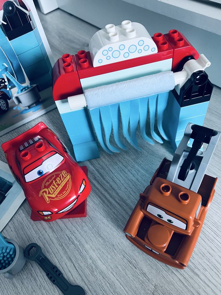 Lego Duplo Zygzak McQueen i Złomek myjnia 10996