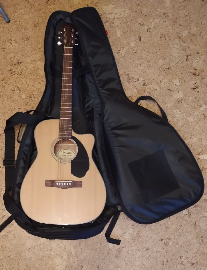 Gitara Elektroakustyczna Fender z paskiem i pokrowcem