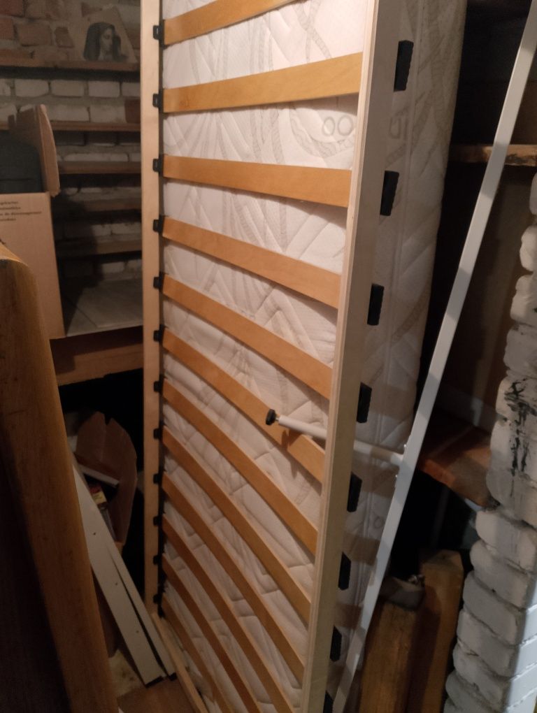 Jysk lozko metalowe, białe, kompletne 90x 200 stan bdb