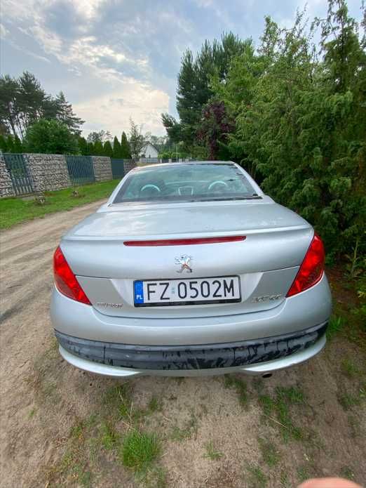 Peugeot 207cc 2007r. po kolizji