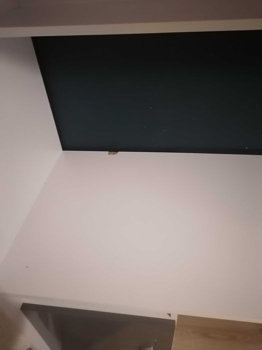 Łóżko piętrowe z biurkiem i szafą