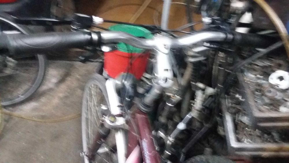 Duży rower  Magnum aluminiowy  lekki koła 28 cali