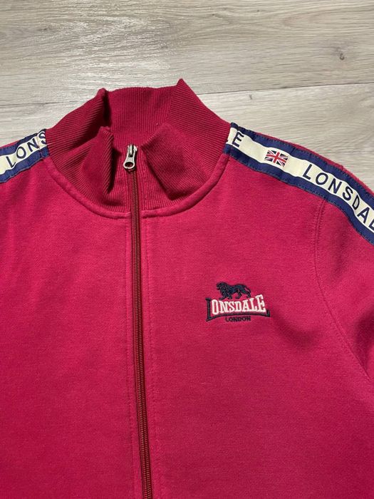 Жіноча олімпійка Lonsdale на лампасах