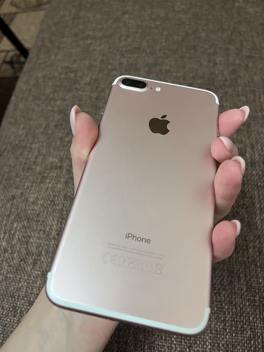 iPhone 7 Plus 128GB (рожевий) - на деталі або ремонт