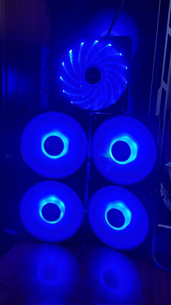 Комплект 4+1 с RGB подсветкой 120мм.
