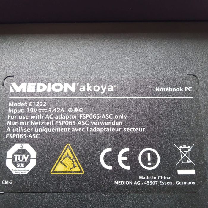 Качественный ноутбук Akoya Medion. Хорошее состояние. Notebook
