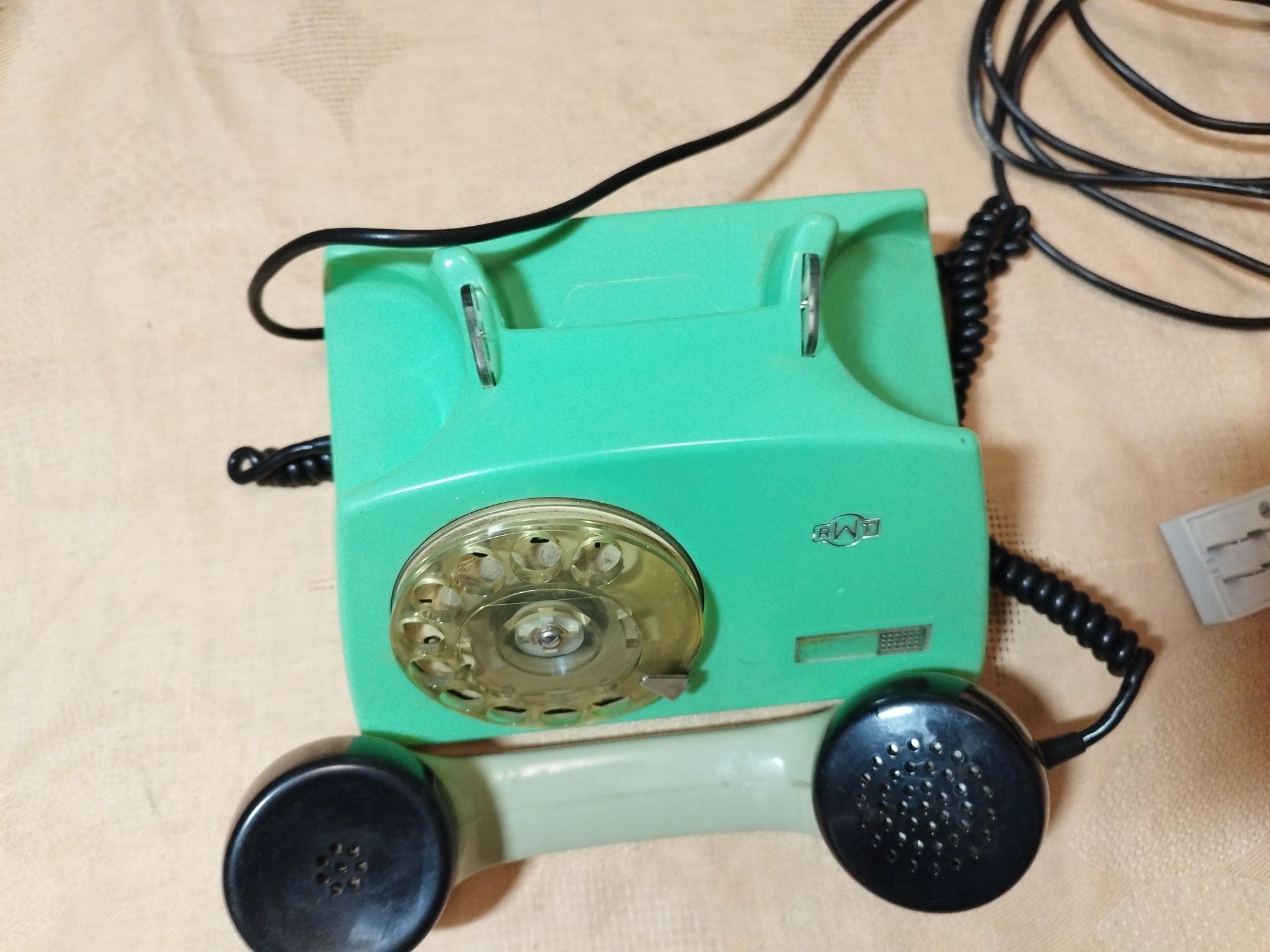 Telefon Aster-72