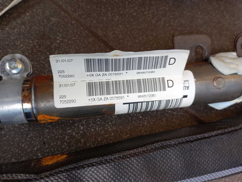 Kurtyna powietrzna lewa prawa Citroen C4
