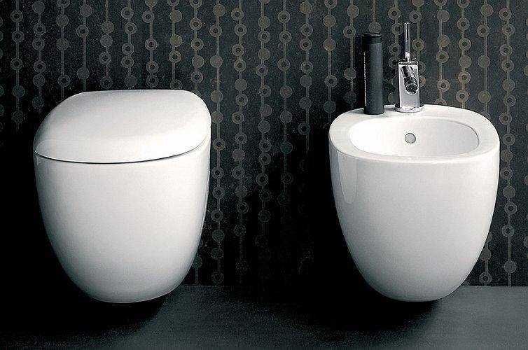 Підвісний унітаз фірми Kolo