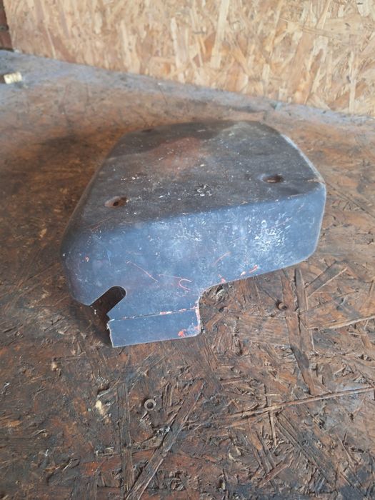 Boczek akumulatora mzts,trophy