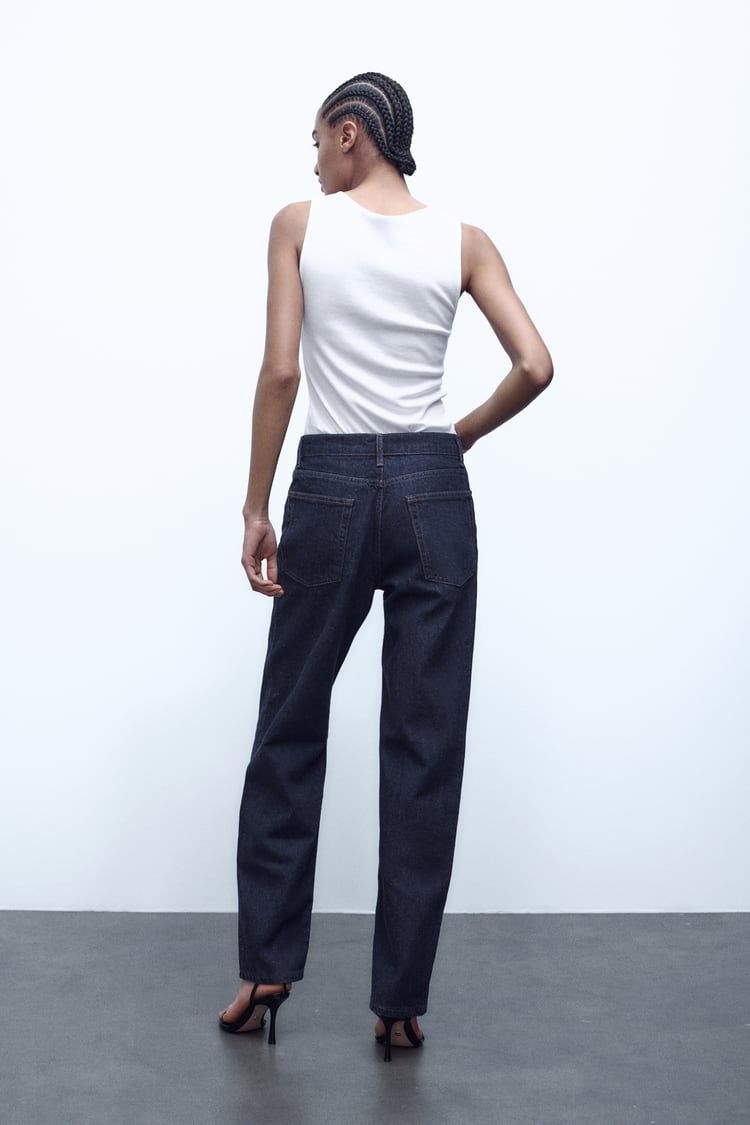 Джинси Zara ZW the relaxed fit mid-rise jeans 
JEANS