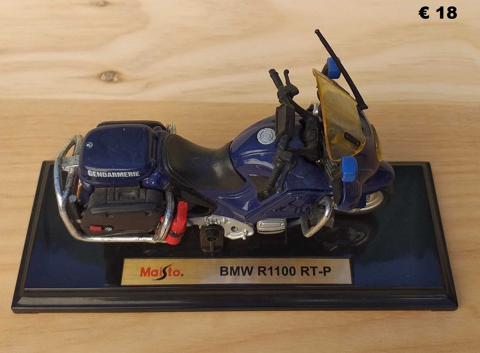 Moto BMW 1100, miniatura