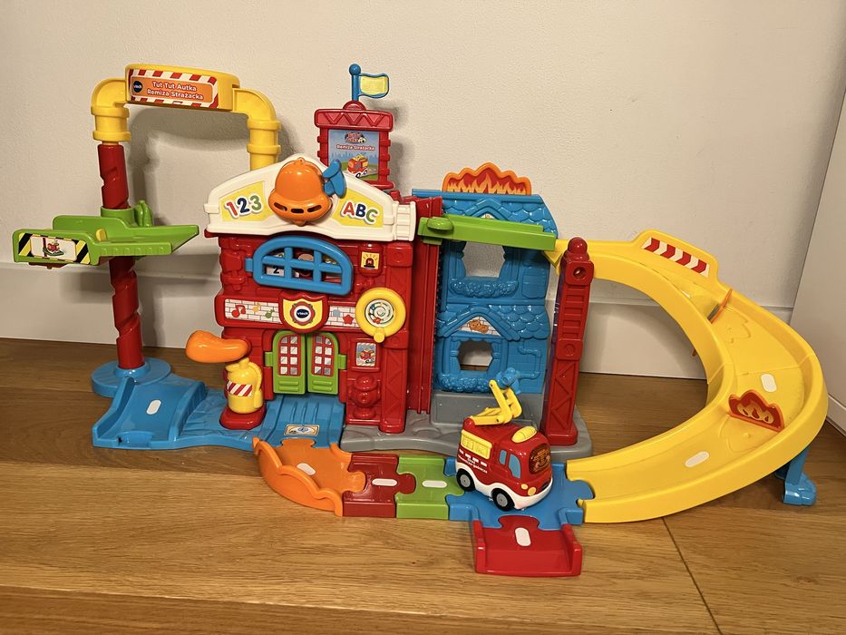 Remiza Strażacka Tut Tut Autka VTech.