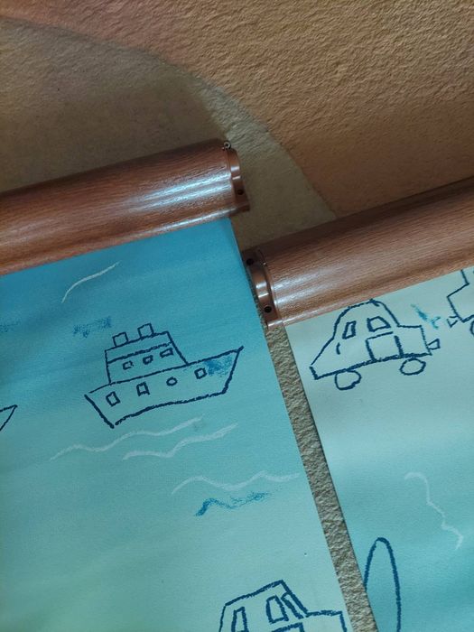 Дитячі ролунні ролети на вікна