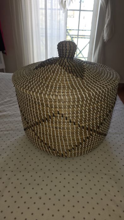 Cesto de decoração  e guardar objectos