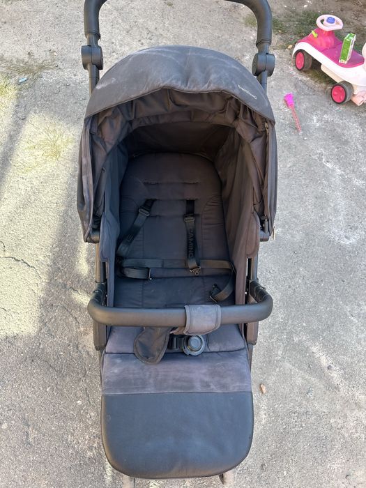 Продам прогулянкову коляску,візок,прогулянковий візок