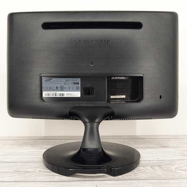 Монитор Samsung S19A10N (LS19A10NS) Glossy Black