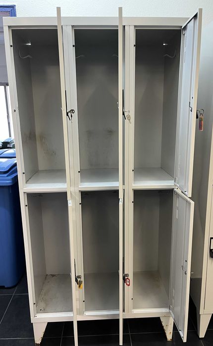 Cacifo Metálico Triplo 6 Cacifos 1900x900x500 mm Cinza Standard