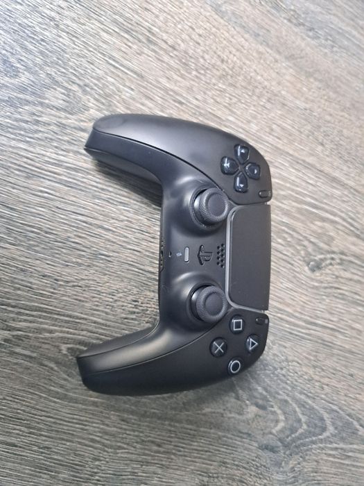 Czarny pad/kontroler PS5 DualSense