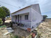 Moradia T3 em Foros de Salvaterra (F809)