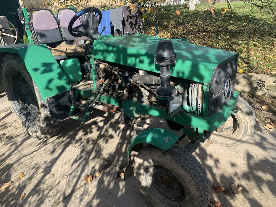 Продам, трактор саморобний , мотор від мерседеса 123 .