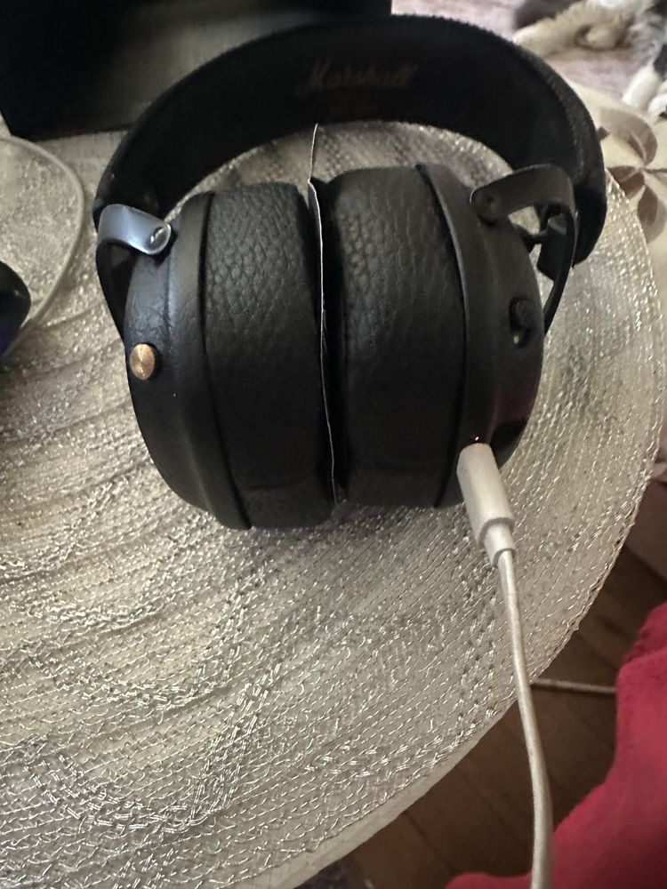 Marshall MID ANC