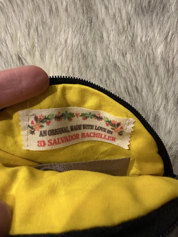 Bolsa Pequena sem uso