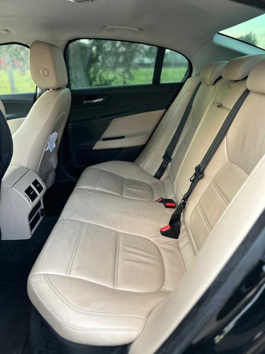 Jaguar XE 2.0 163 Cv 2017