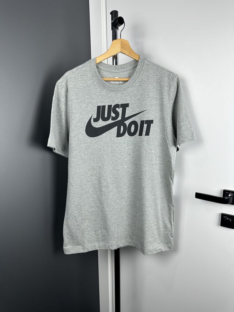 Футболка Nike оригінал TEE Swoosh  just du it jordan