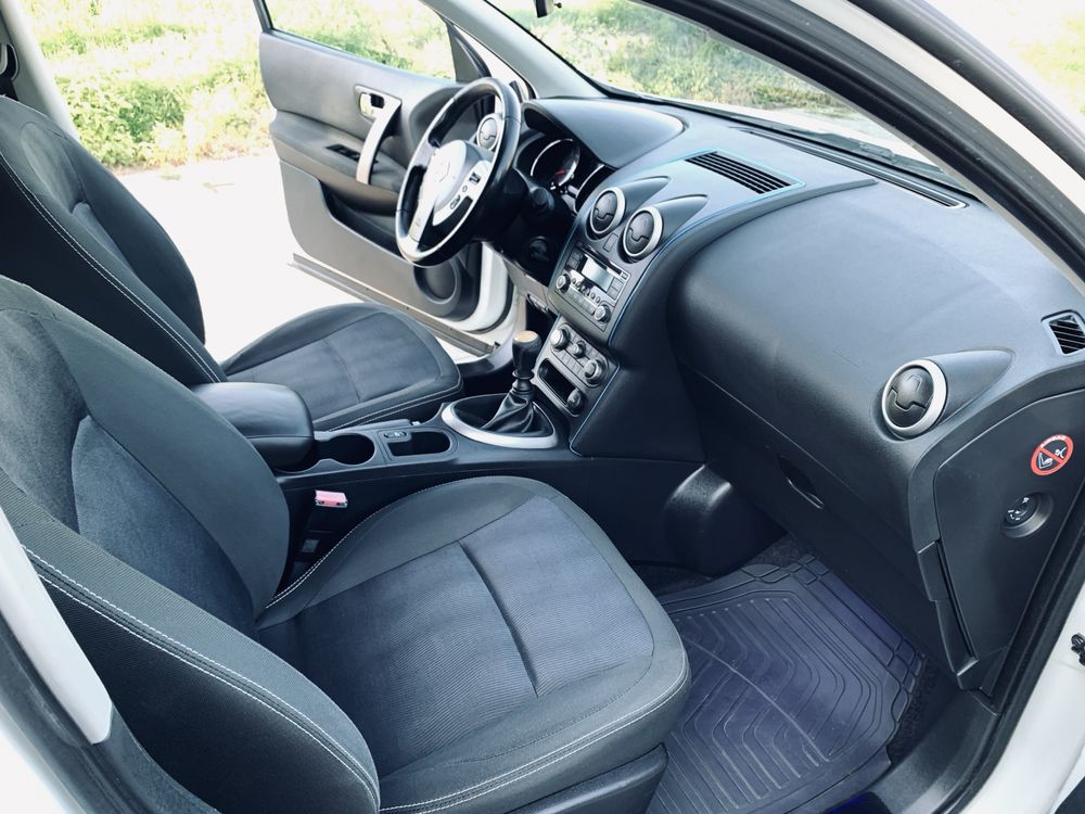 Nissan Qashqai Lift Bezwypadkowy Klimatronik Alu bdb stan !!