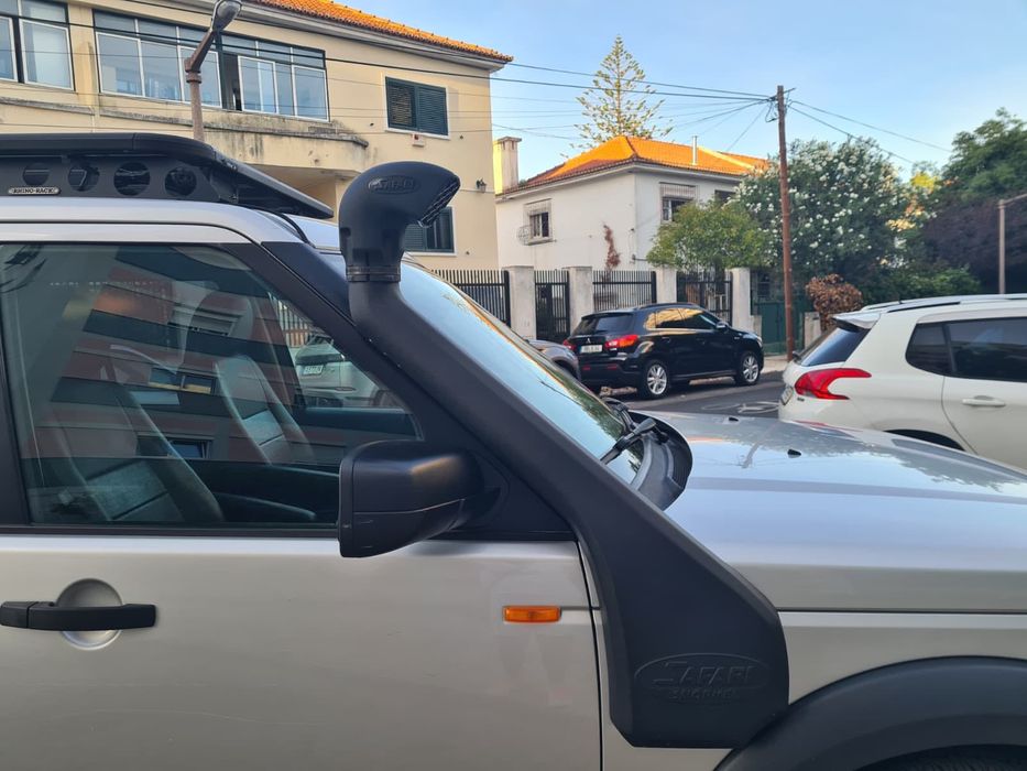 LAND ROVER Discovery III V8 HSE