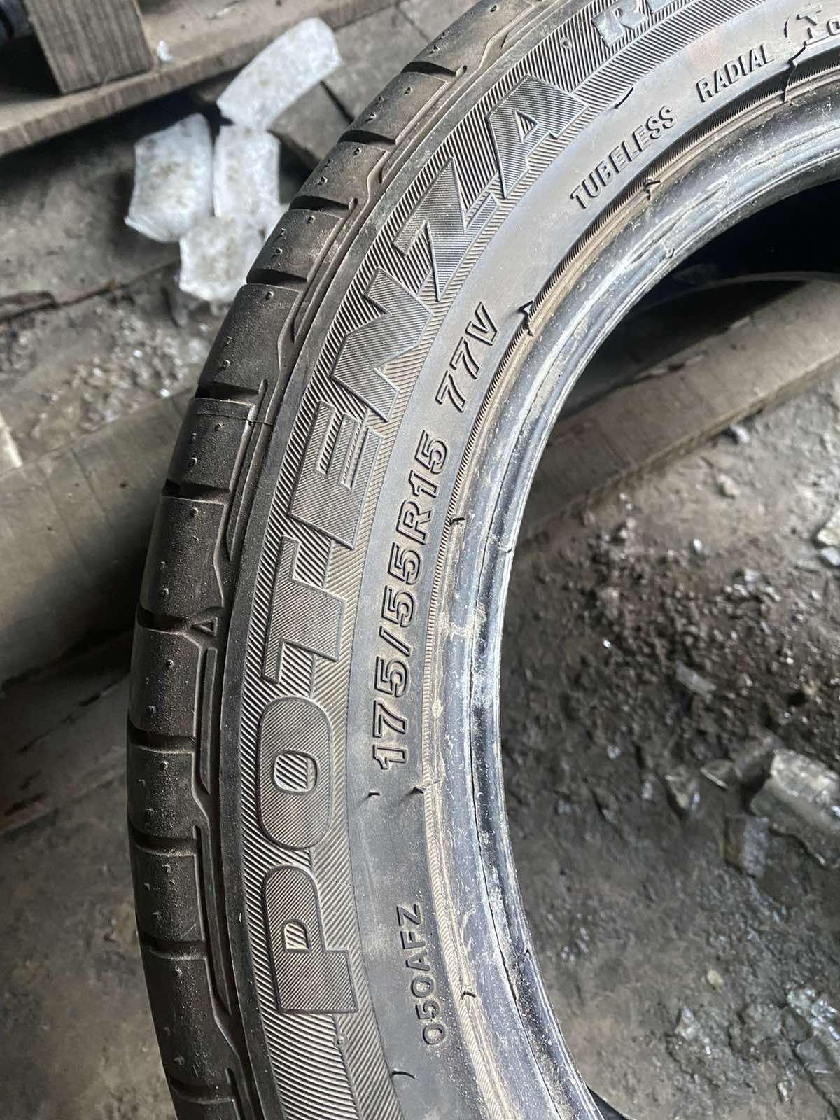 175.55.15 Bridgestone 2шт лето БУ склад шины резина из Европы 55 R15