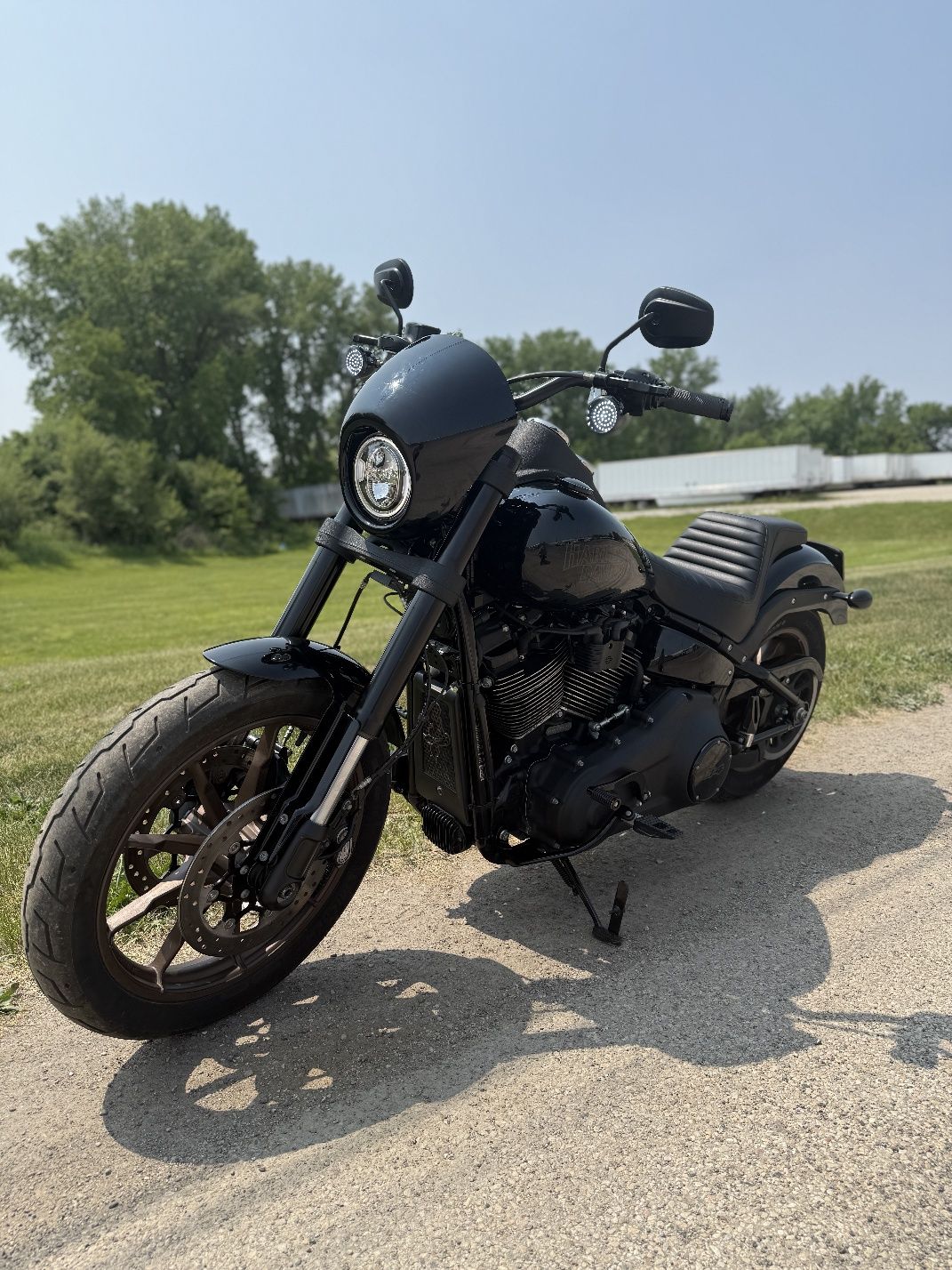 Harley Davidson. 
2020 рік 
3150 миль пробігу, тобто 5040 км. Без ДТП.
