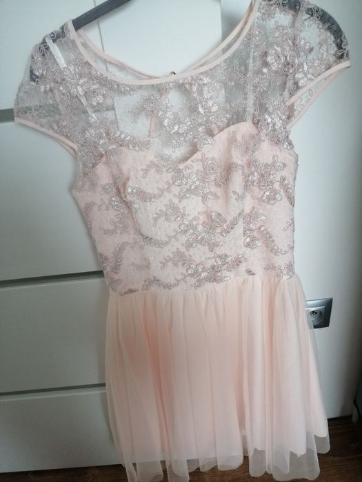 Sukienka r 36 tiulowa z koronką komunia