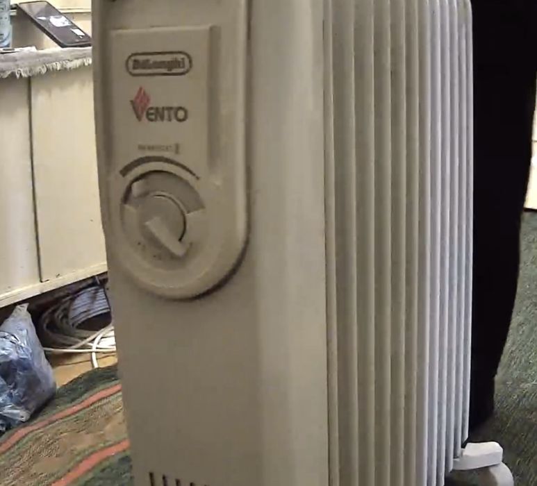 Обігрівач De'Longhi Vento 2500w 12 секцій, Самовивіз