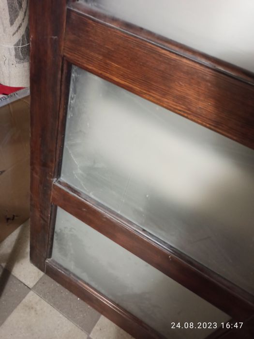 Drzwi wewnętrzne lite drewno + szyba mleczna