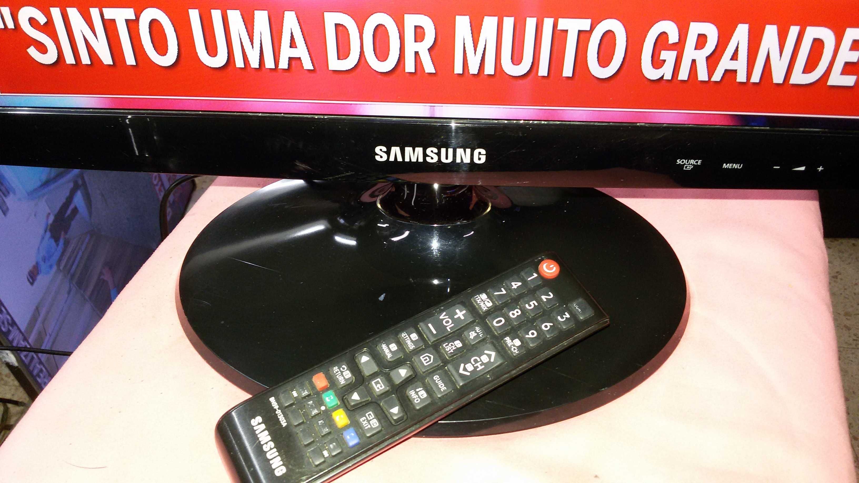 tv led samsung modelo t22c300 ew