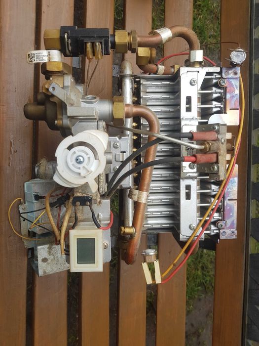 Piec podgrzewacz gazowy EuroStar B11BS części