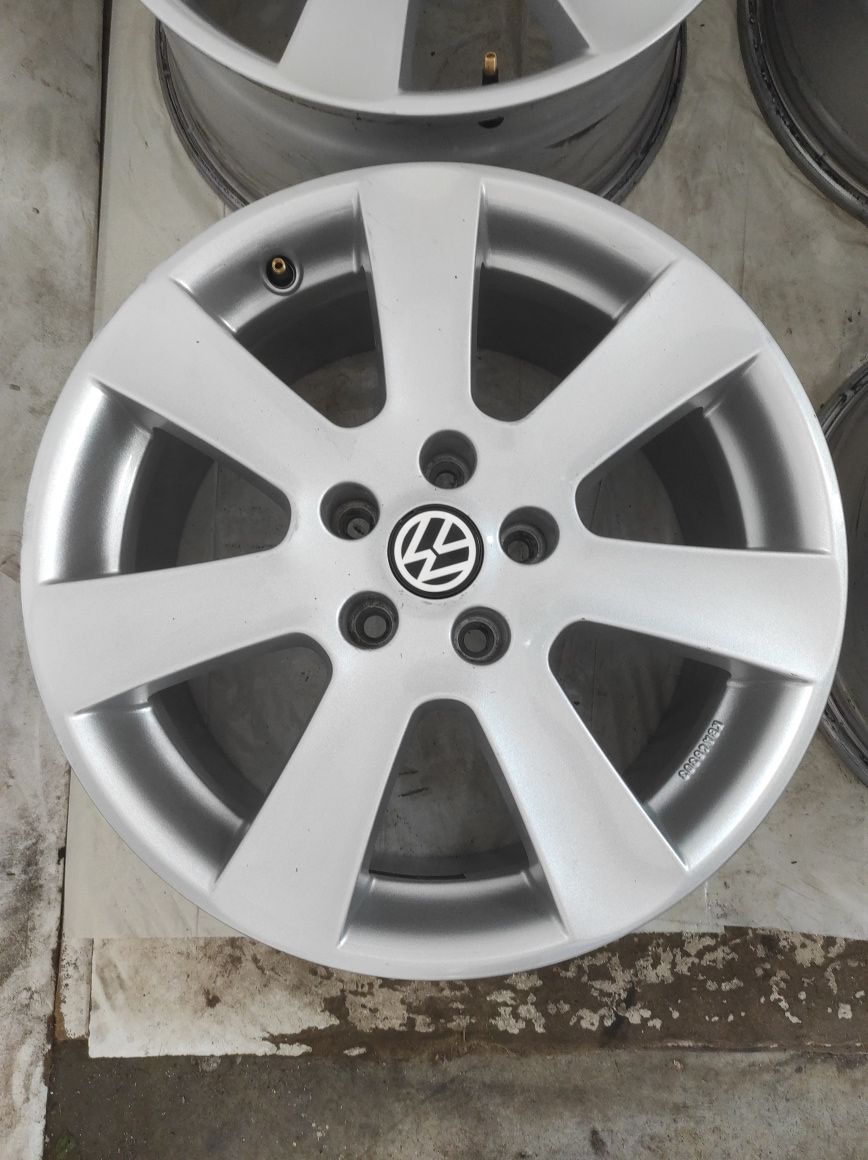 541 Felgi aluminiowe VW VOLKSWAGEN R 17 5x112