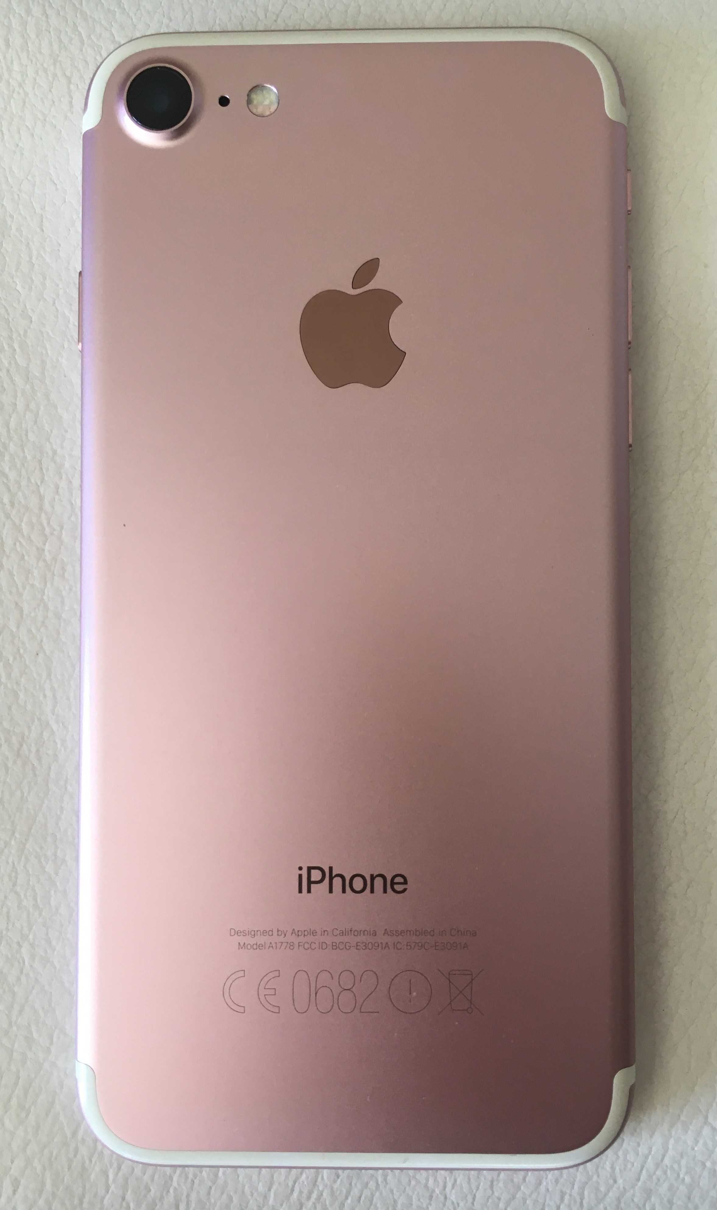 Apple iPhone 7 32 GB Rosa Dourado Desbloqueado