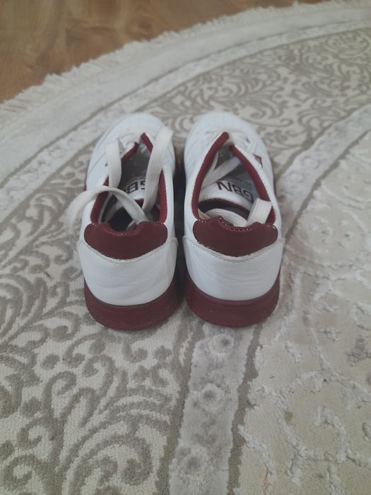 Красовки женские