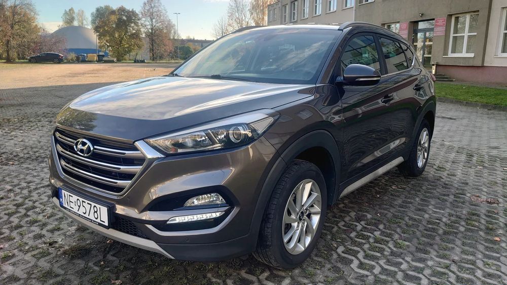 Hyundai Tucson 1,6 benzyna Klimatronik Navi Kamera Sprowadzony Zarejestrowany