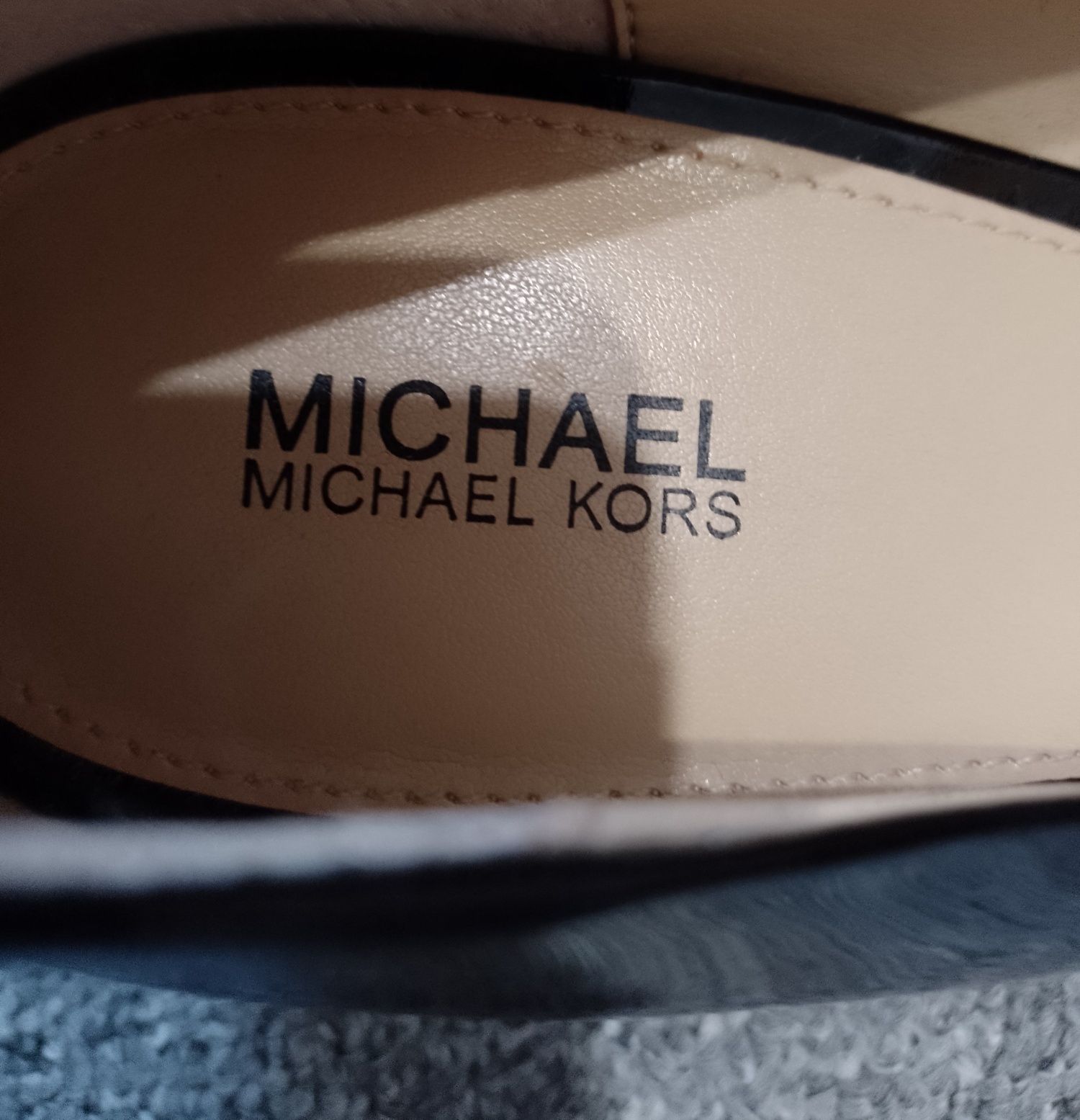 Туфлі лакові Michael Kors