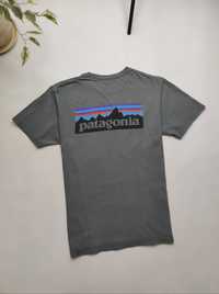 Футболку PATAGONIA P-6 Logo Responsibili -Ter  Big Logo Оригінал