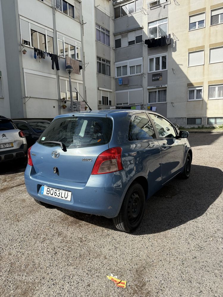 Vendo toyota yaris diesel caixa automatica