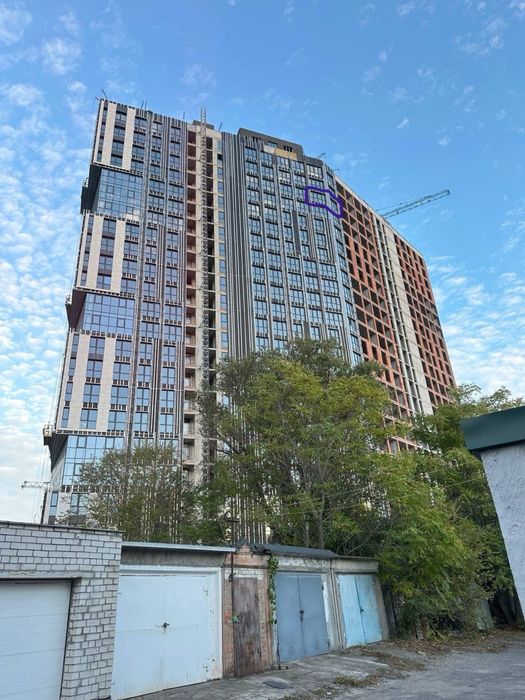 Продам 2-х кімнатну квартиру в ЖК MONTBLAN